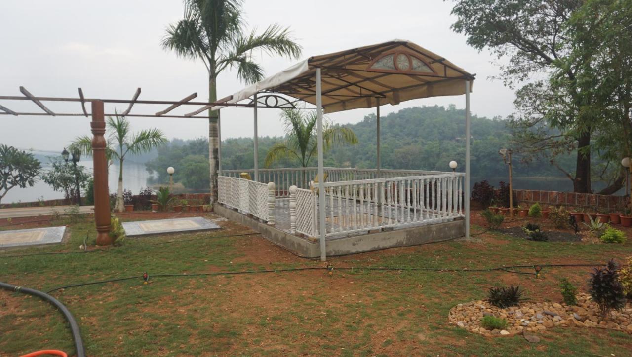 Sona Villa, The Lake Chalet Kudāl Exterior foto