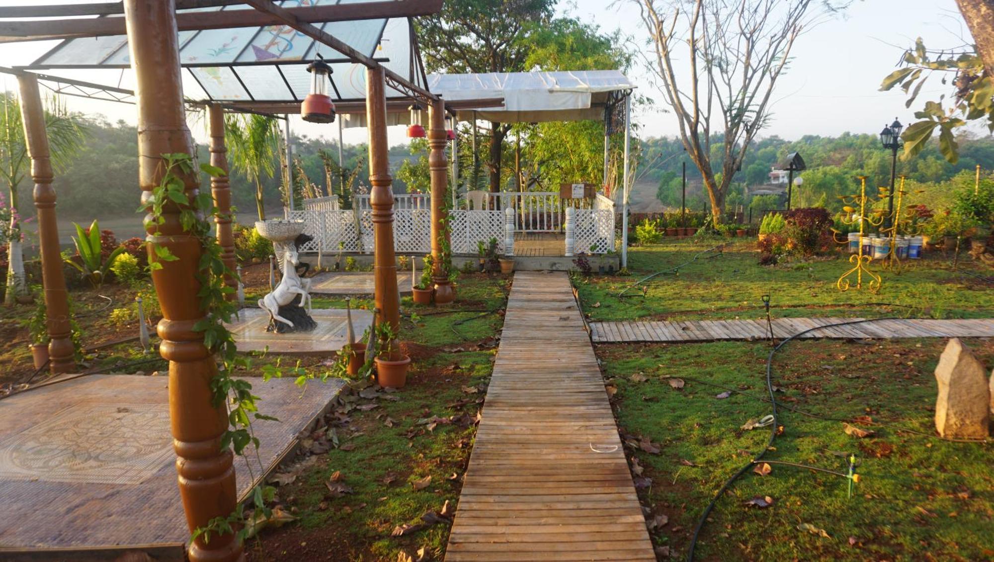 Sona Villa, The Lake Chalet Kudāl Exterior foto