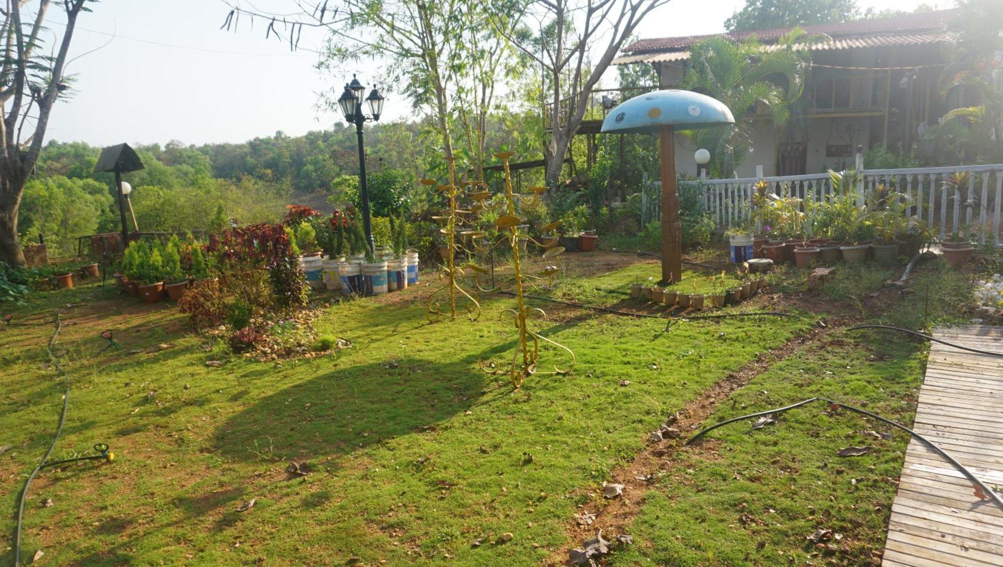 Sona Villa, The Lake Chalet Kudāl Exterior foto
