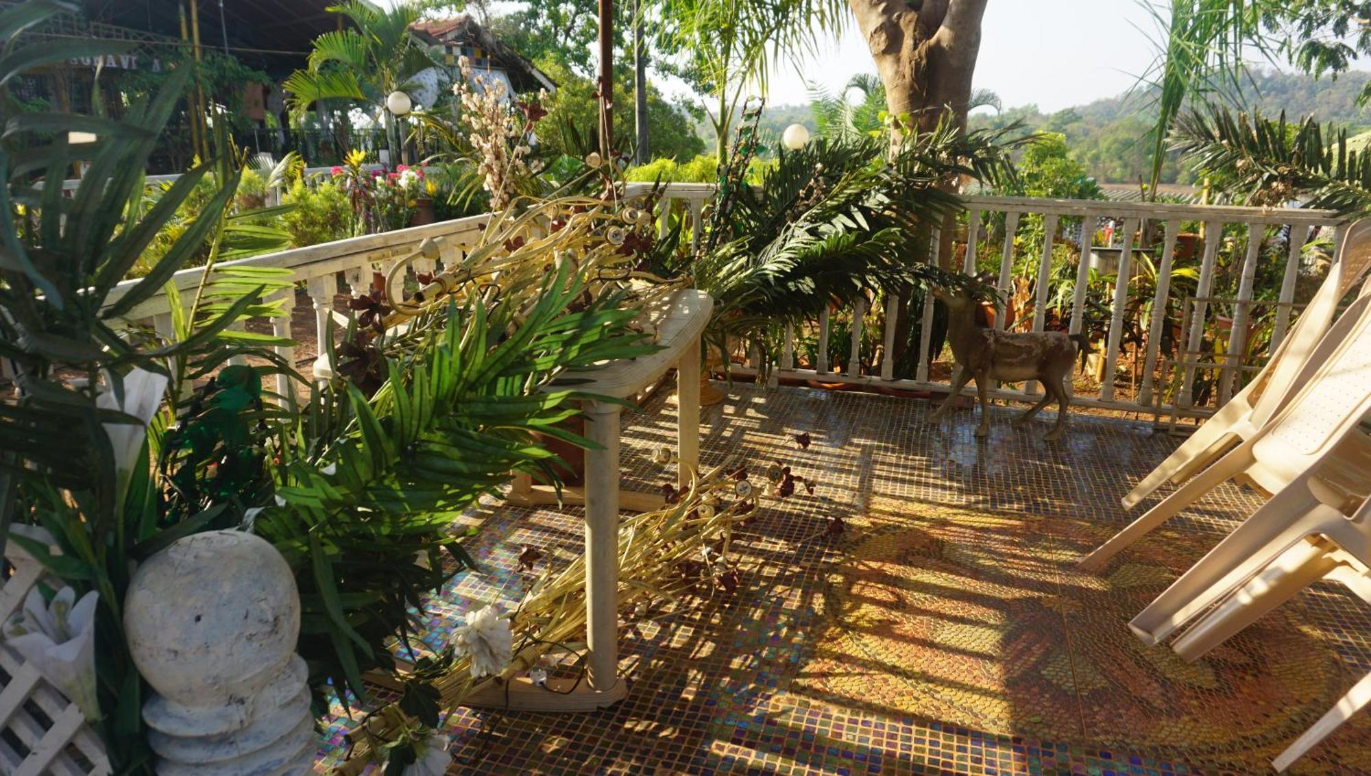Sona Villa, The Lake Chalet Kudāl Exterior foto