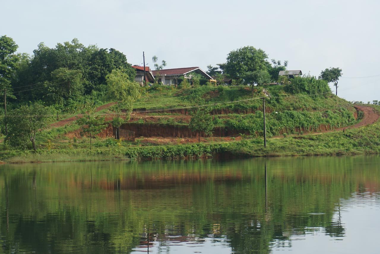 Sona Villa, The Lake Chalet Kudāl Exterior foto